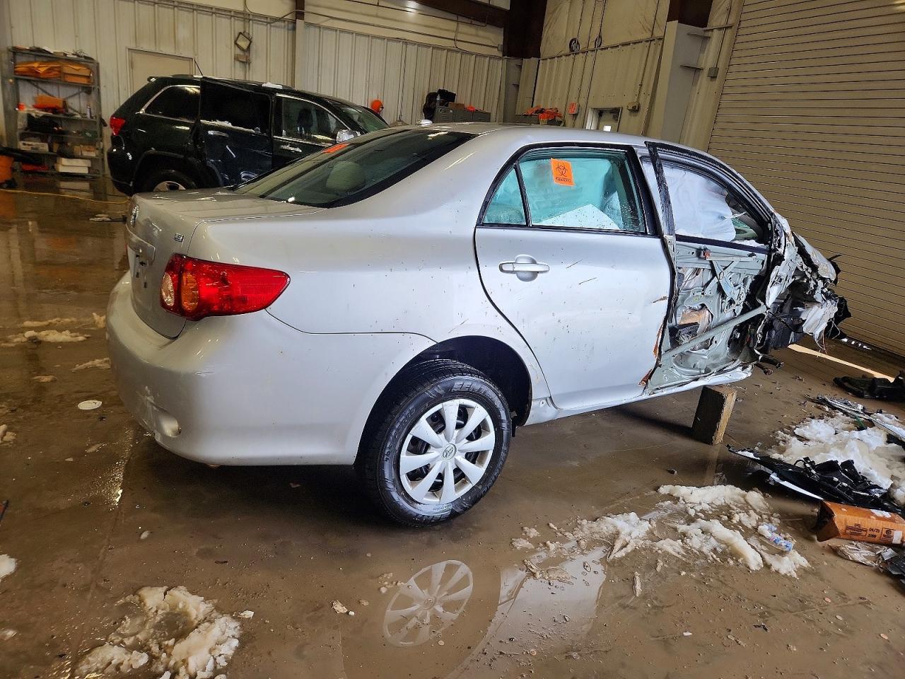 2009 Toyota Corolla Base - Фото 3