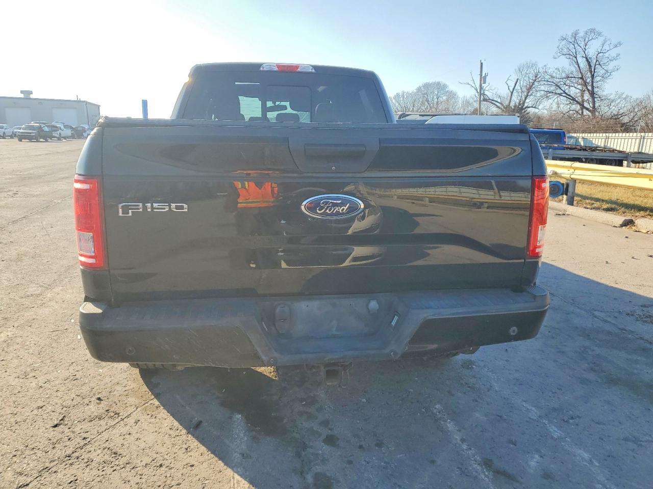 2015 Ford F150 Supercrew - Фото 6