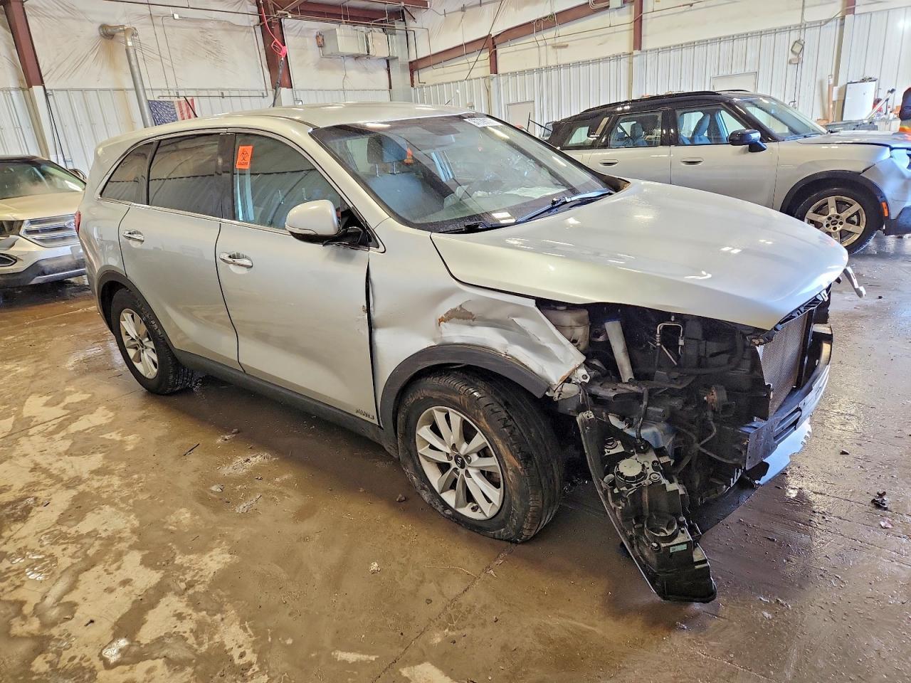 2020 Kia Sorento S - Фото 4