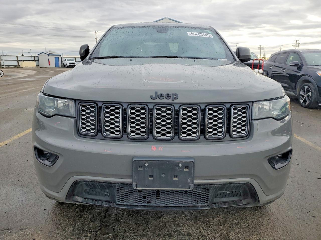 2021 Jeep Grand Cherokee Laredo - Image 5