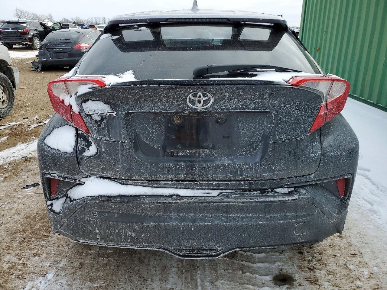 2020 Toyota C-Hr Xle - Image 6