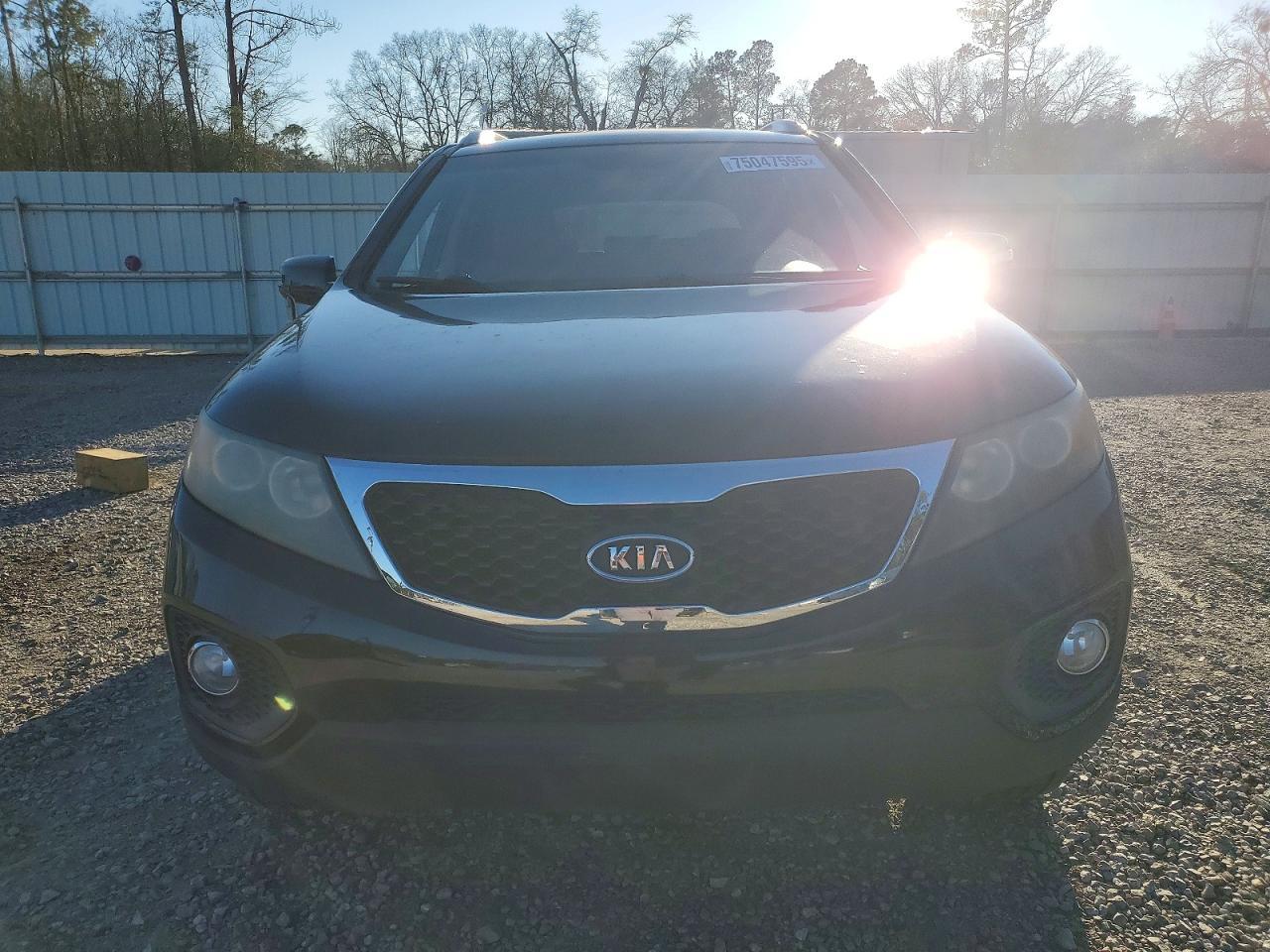 2012 Kia Sorento - Image 5