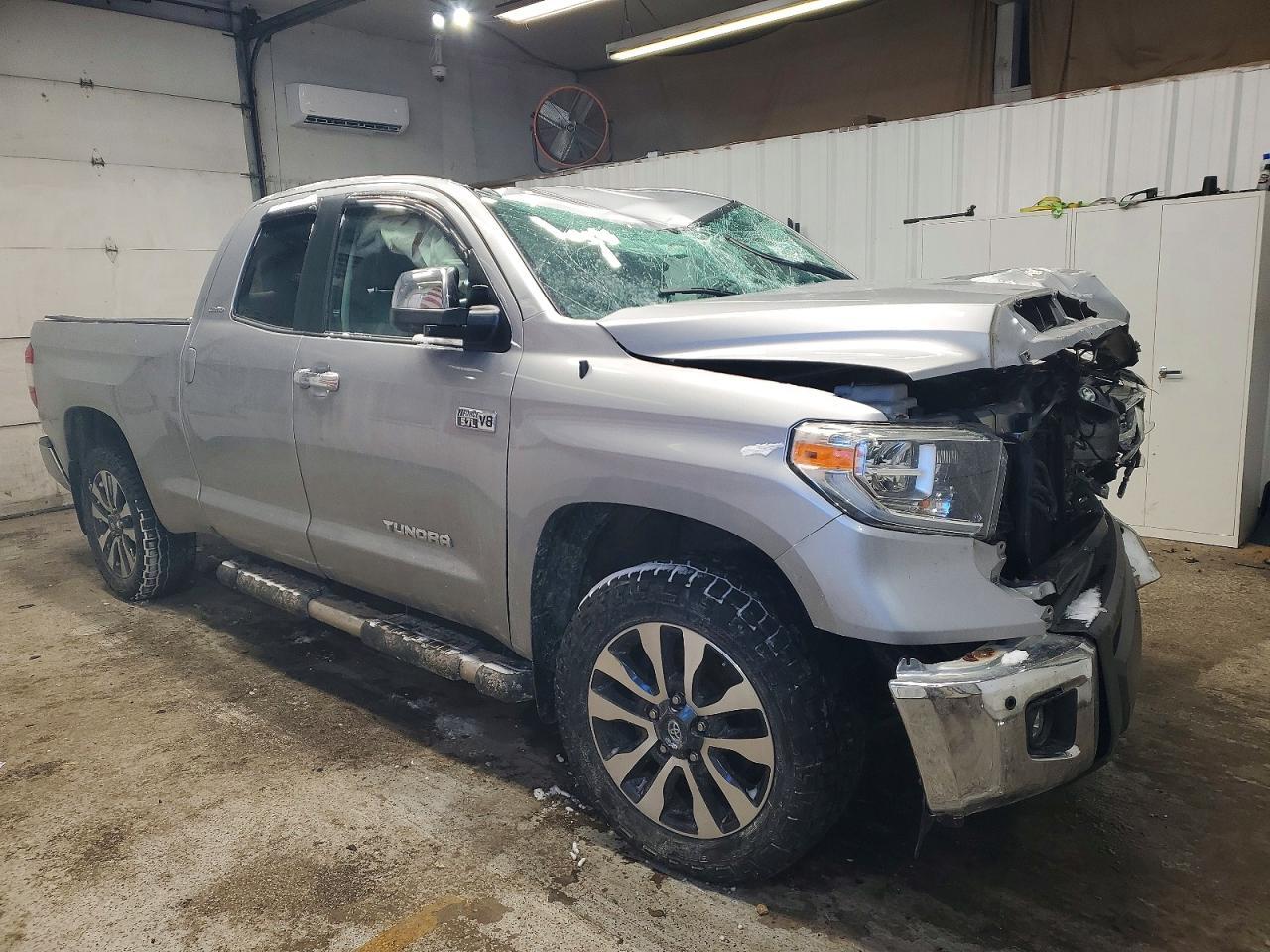 2018 Toyota Tundra Double Cab Limited - Image 4