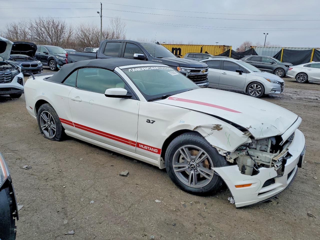 2013 Ford Mustang - Фото 4