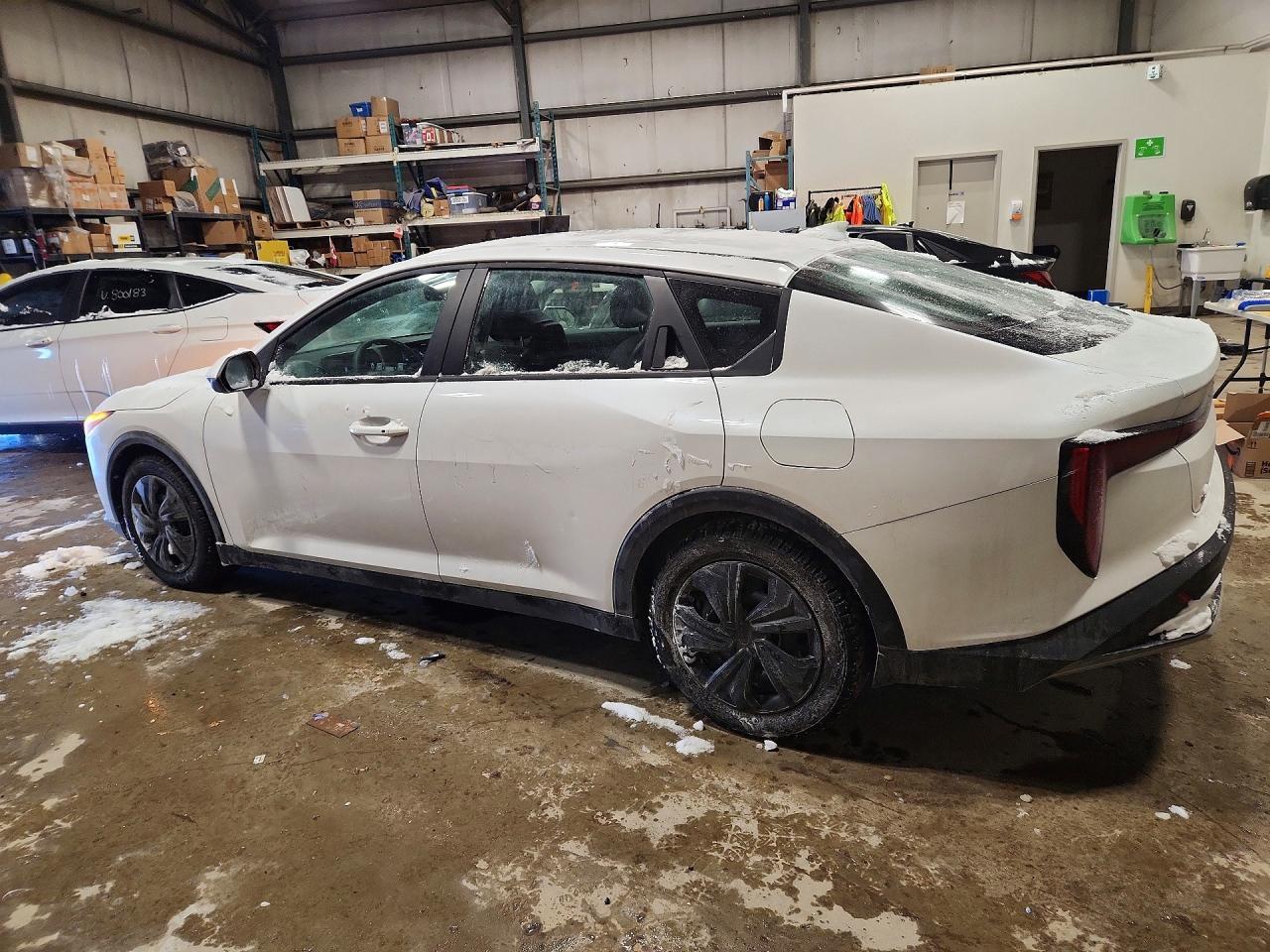 2025 Kia K4 Lx - Фото 2