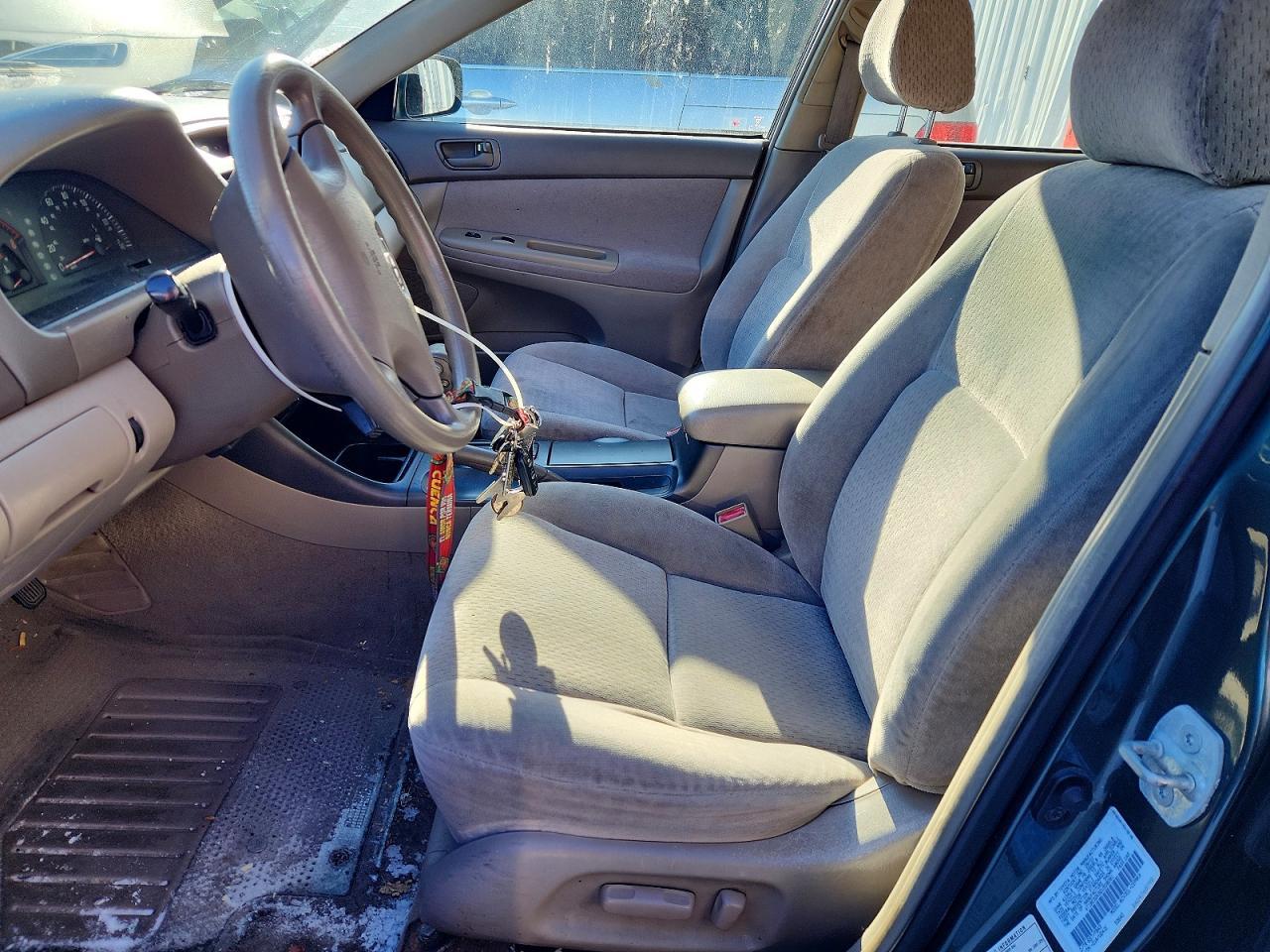 2002 Toyota Camry Le - Фото 7