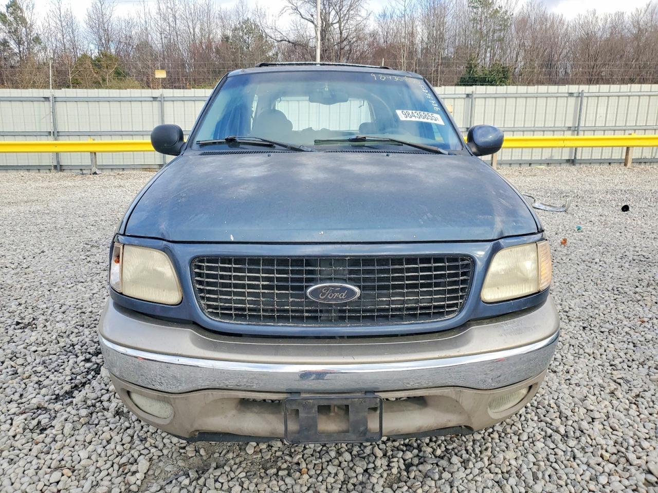 2001 Ford Expedition Eddie Bauer - Image 5