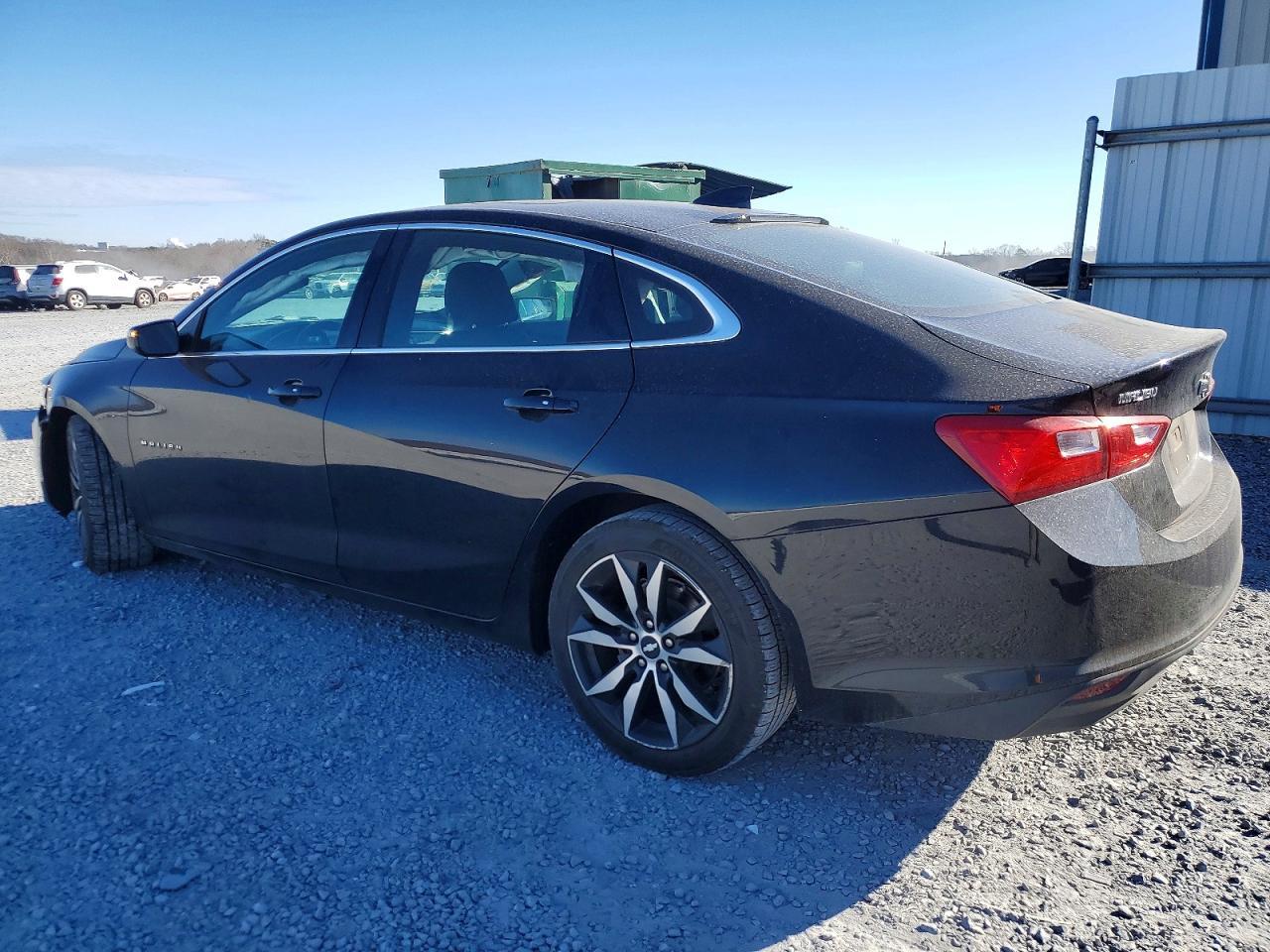 2018 Chevrolet Malibu - Фото 2