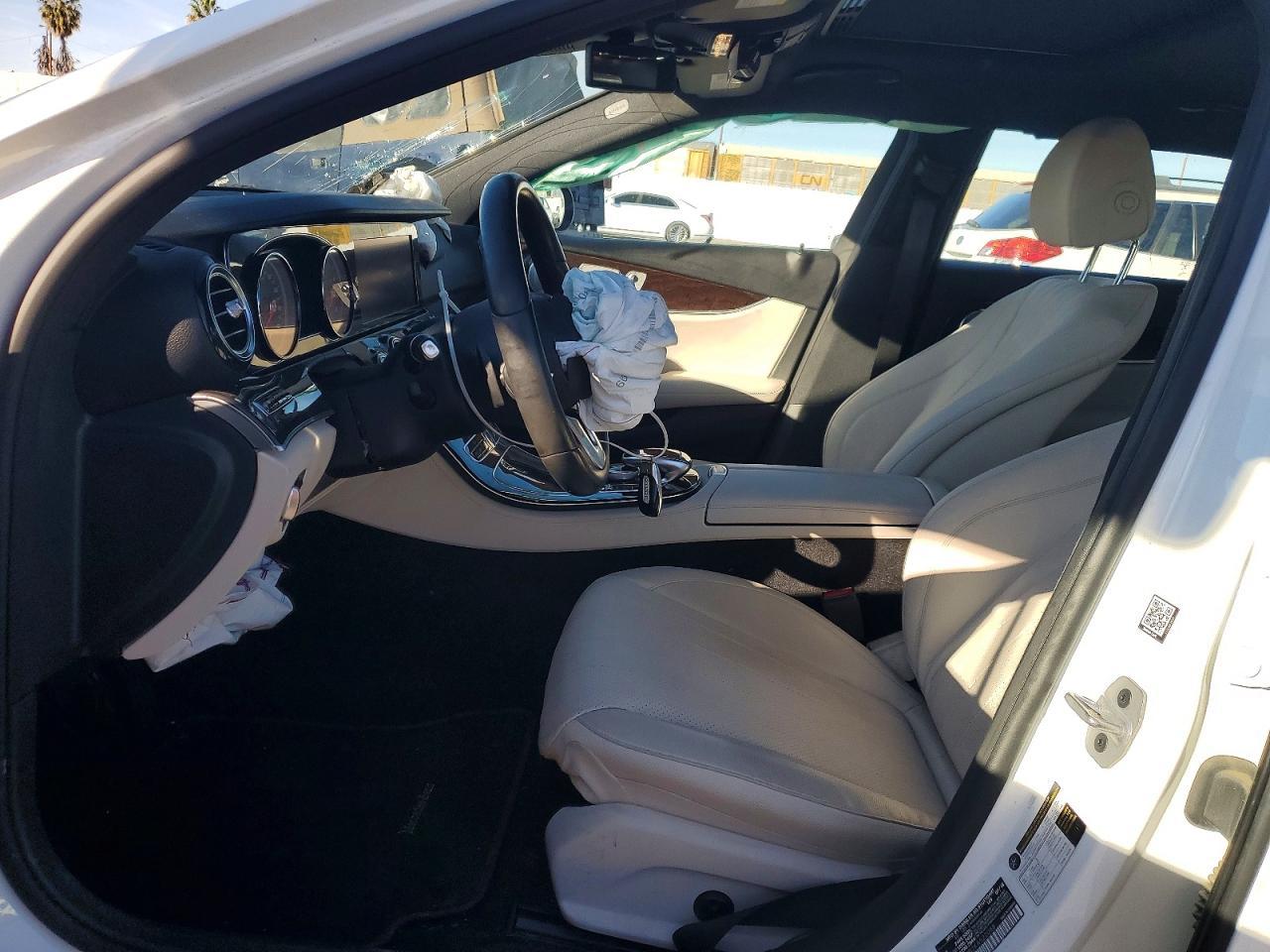 2019 Mercedes-Benz E 450 4Matic - Фото 7