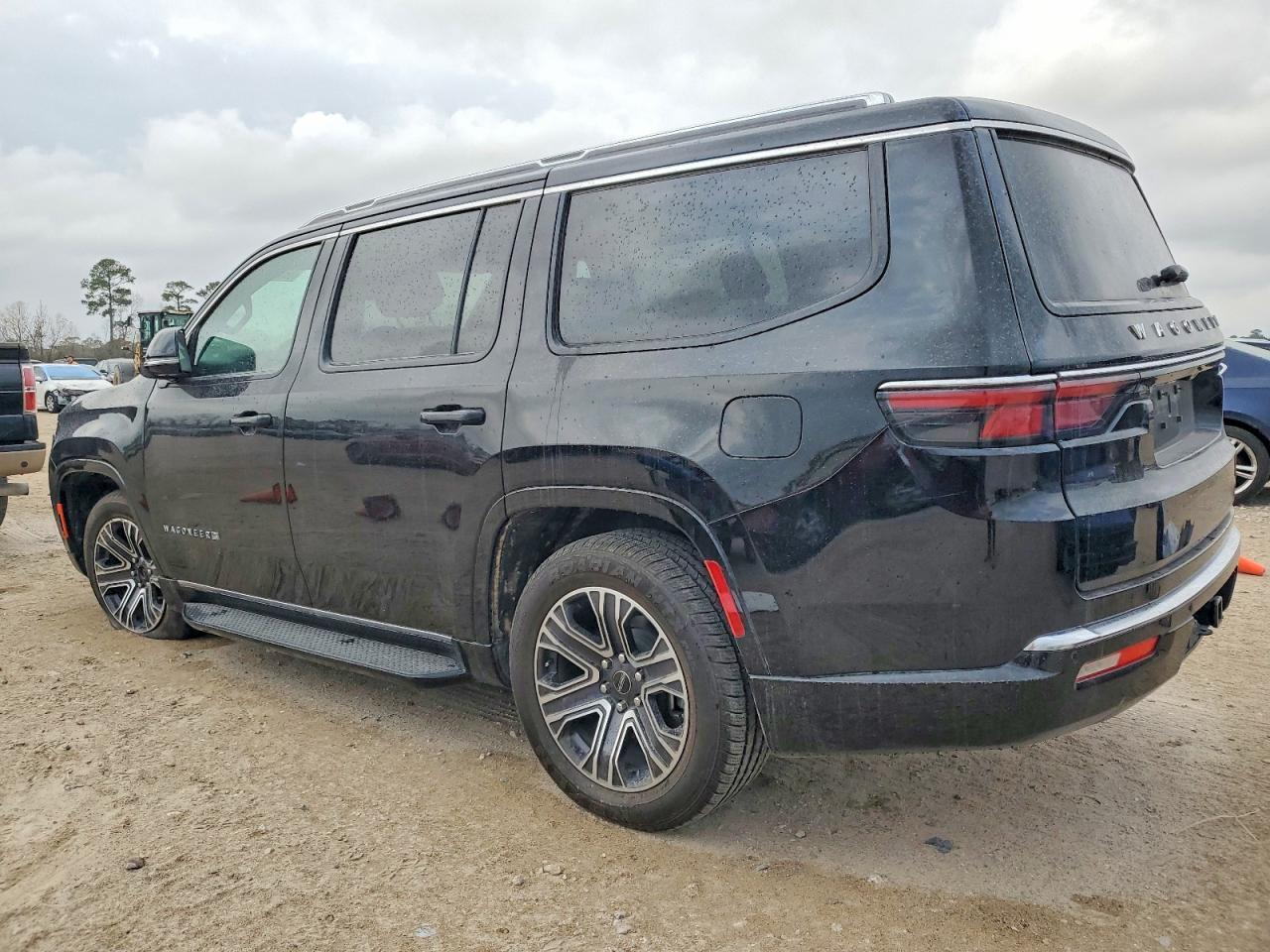 2025 Jeep Wagoneer Ll Series I - Image 2