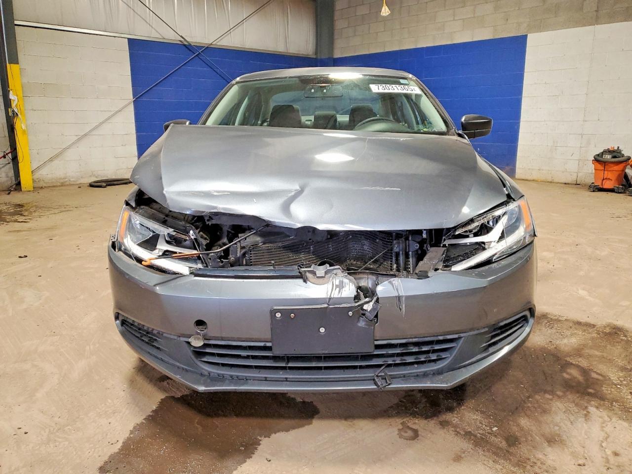 2014 Volkswagen Jetta Base - Image 5