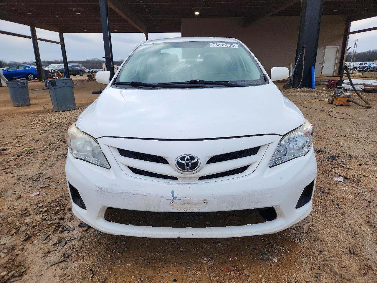 2011 Toyota Corolla Le - Image 5