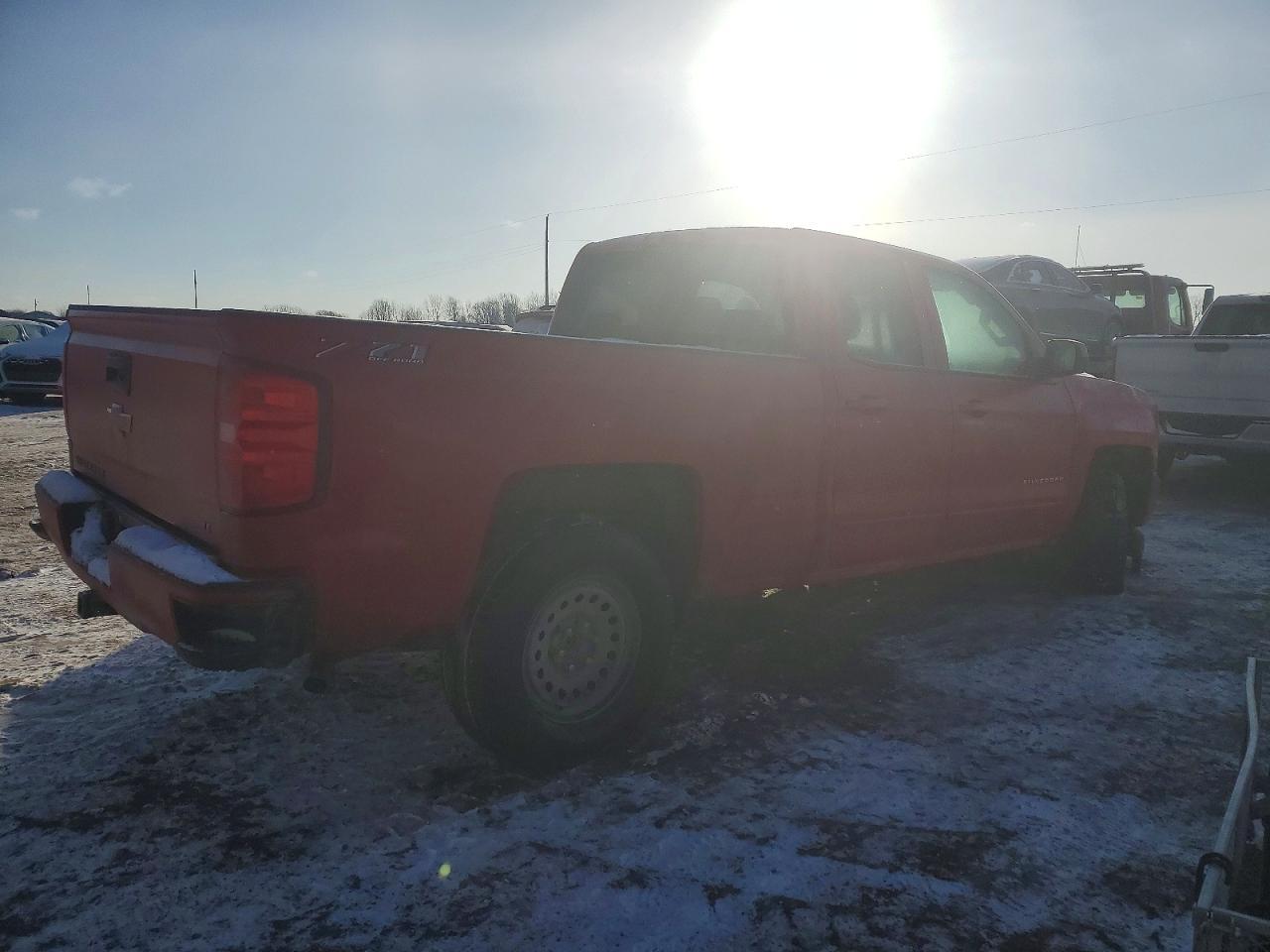 2018 Chevrolet Silverado K1500 Lt - Image 3