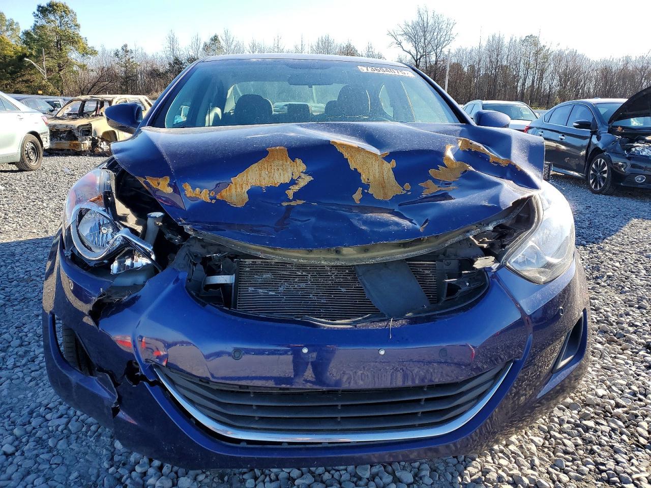 2013 Hyundai Elantra - Image 5