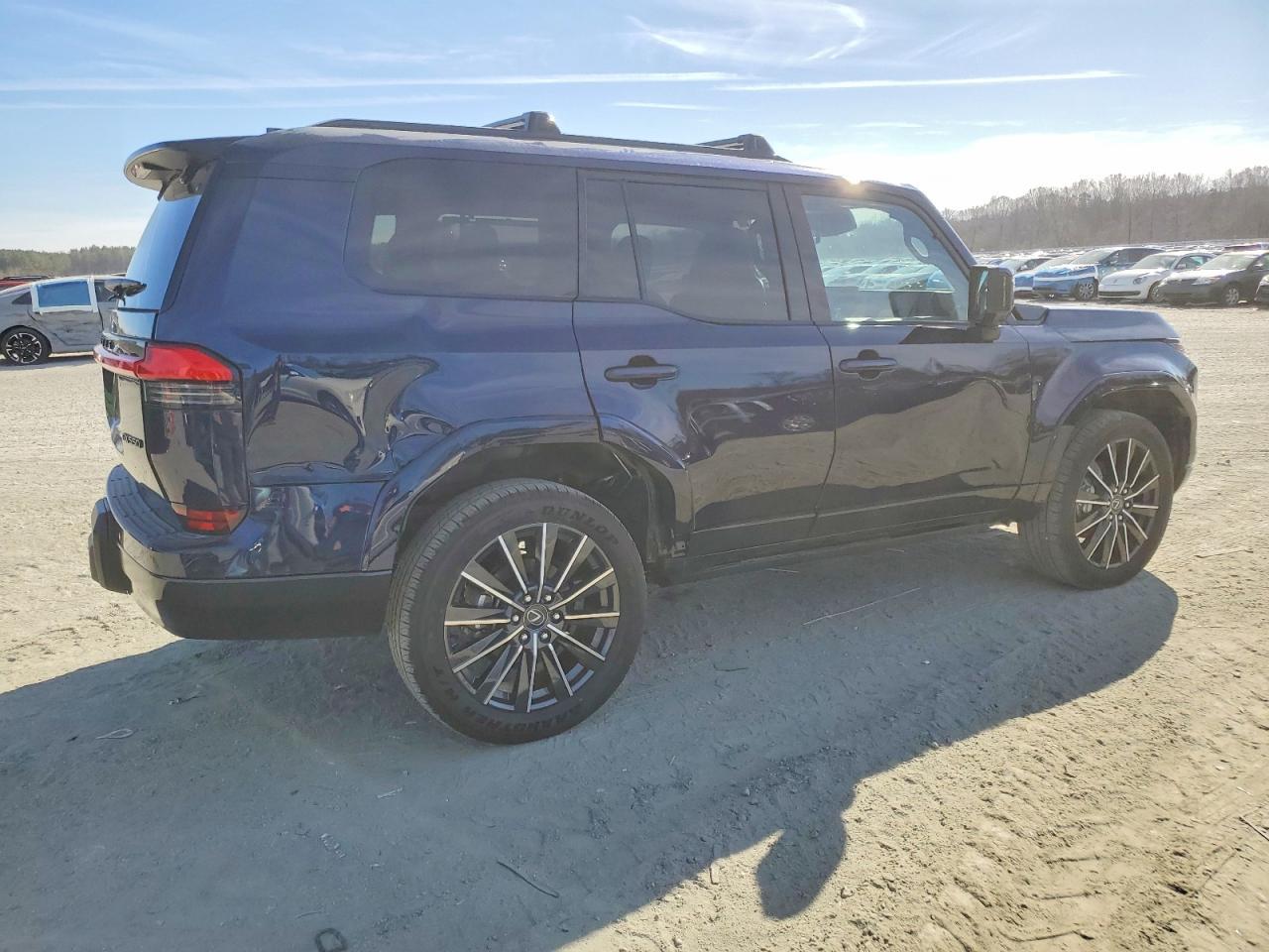 2024 Lexus Gx 550 Luxury - Image 3