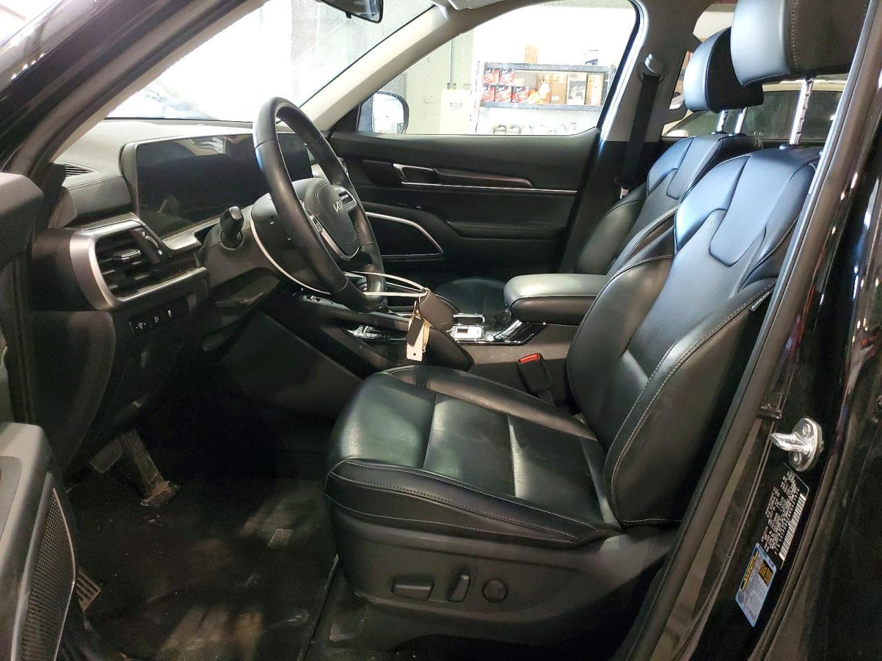 2024 Kia Telluride S - Image 7