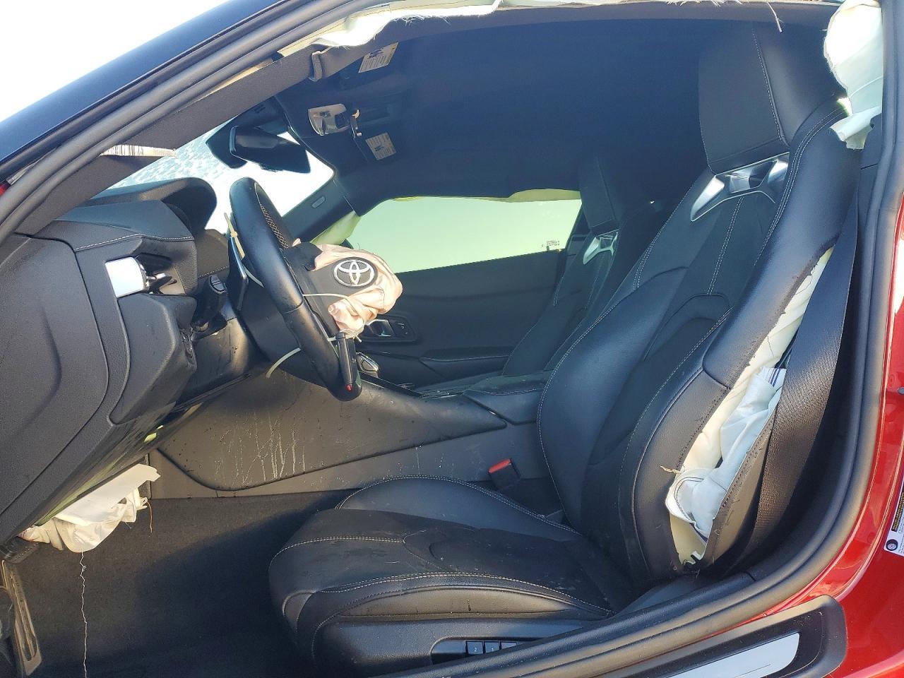 2025 Toyota Supra Base - Фото 7
