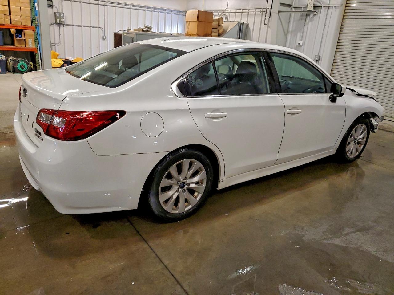 2015 Subaru Legacy 2.5I Premium - Фото 3