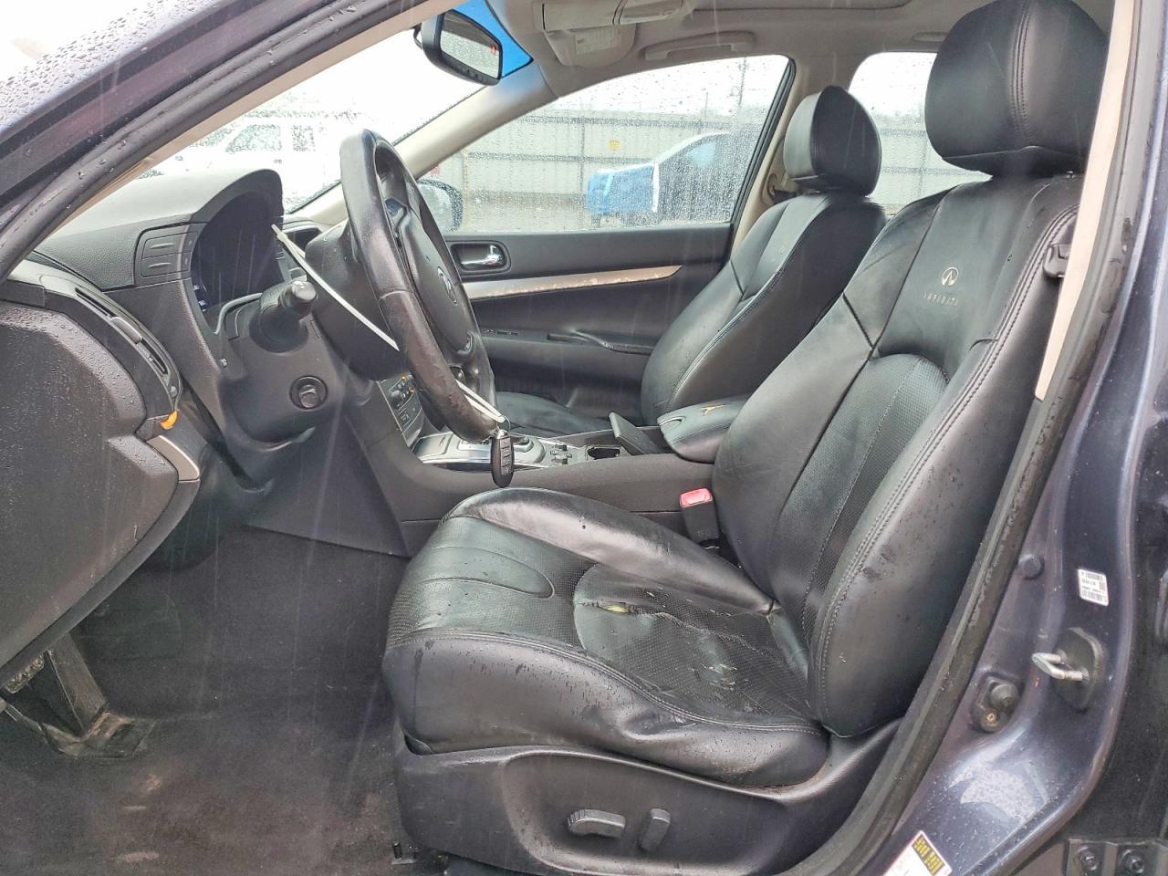 2010 Infiniti G37 - Image 7