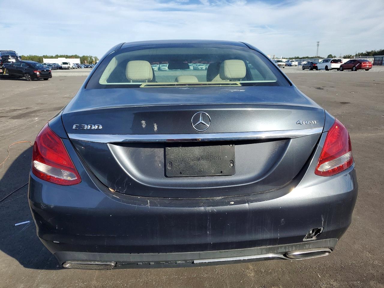 2015 Mercedes-Benz C 300 4Matic - Фото 6