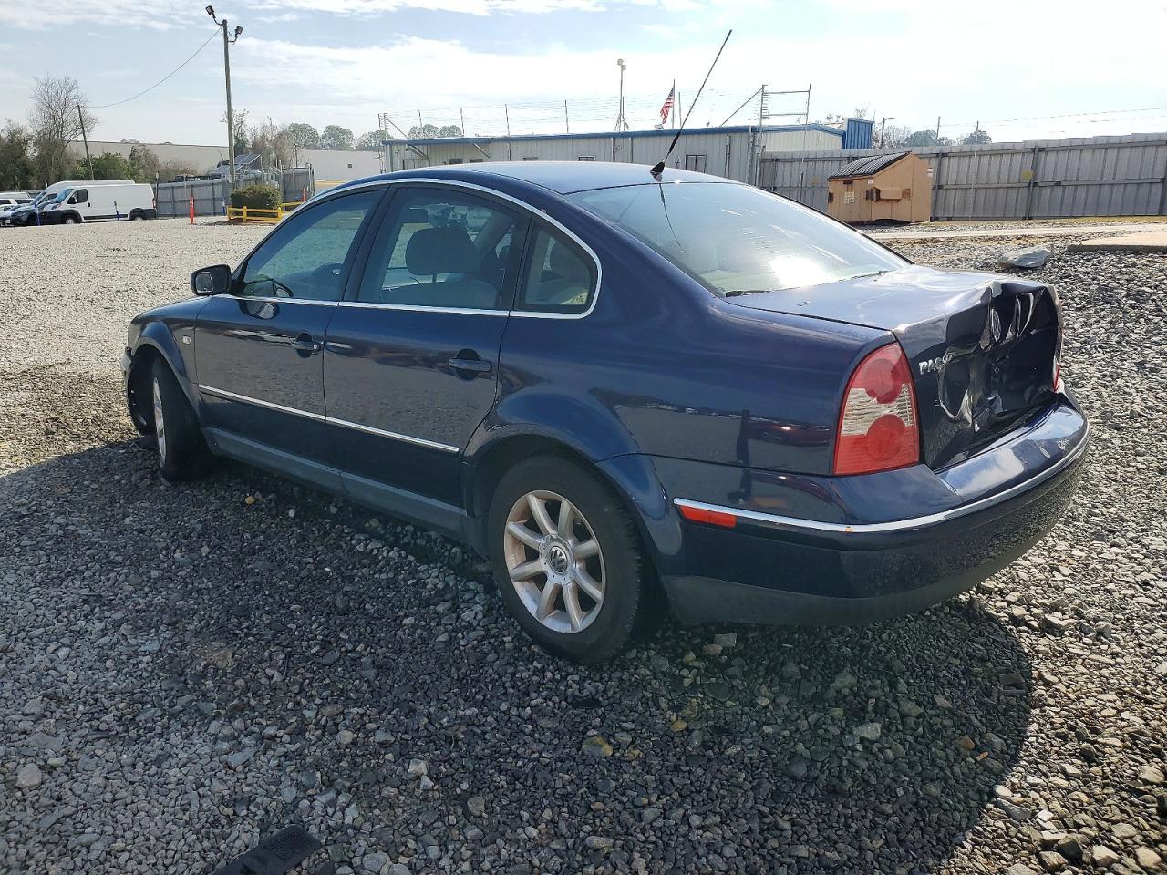 2004 Volkswagen Passat Gls - Фото 2