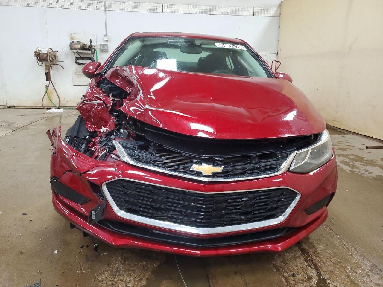 2018 Chevrolet Cruze Lt - Image 5