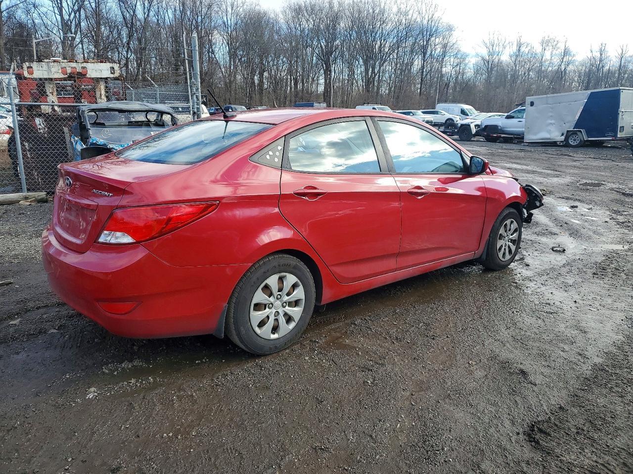 2016 Hyundai Accent Se - Фото 3