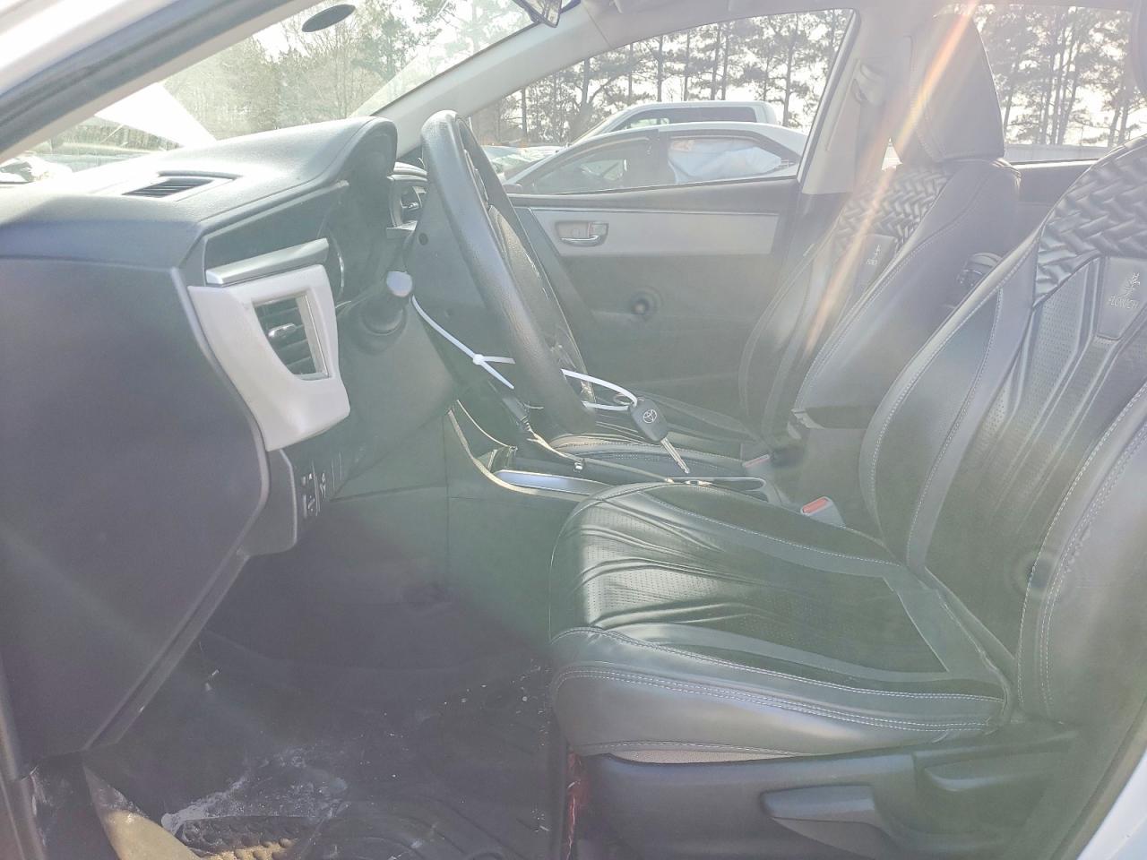 2014 Toyota Corolla L - Фото 7