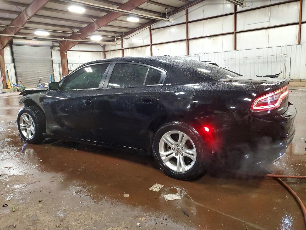 2022 Dodge Charger Sxt - Фото 2