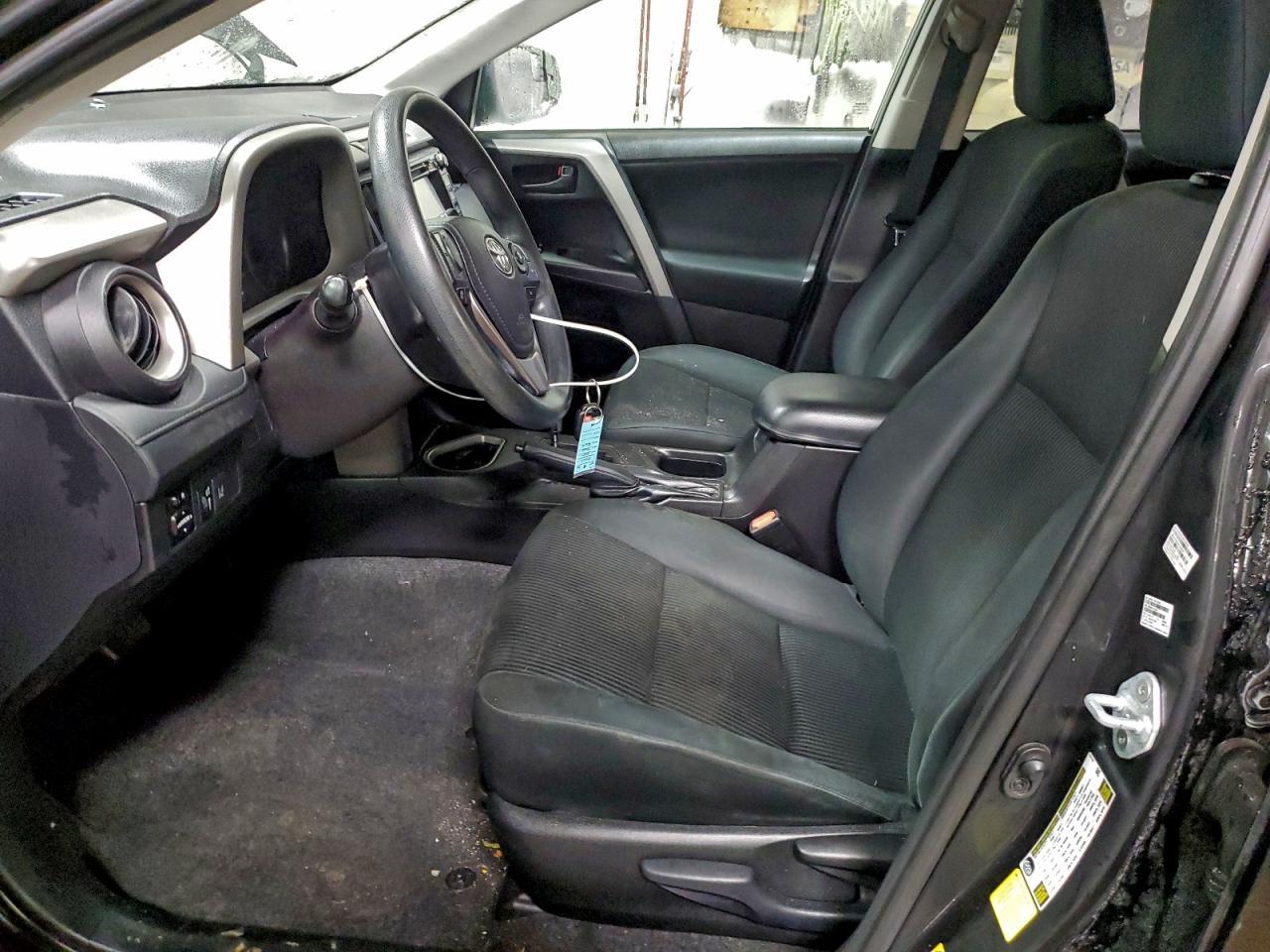 2017 Toyota Rav4 Le - Image 7