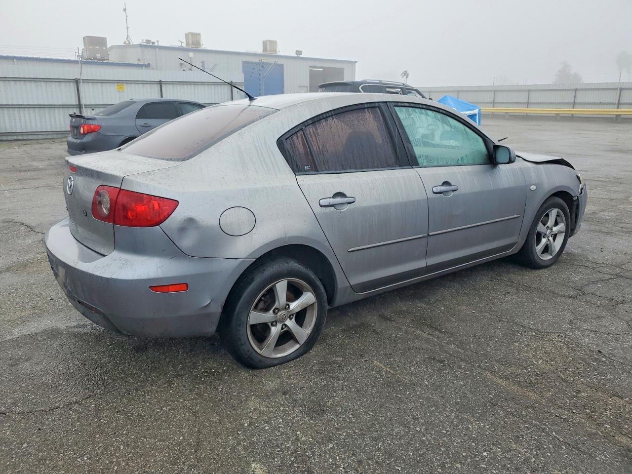 2006 Mazda 3 I - Image 3