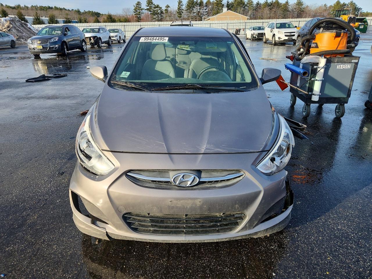 2017 Hyundai Accent Se - Фото 5