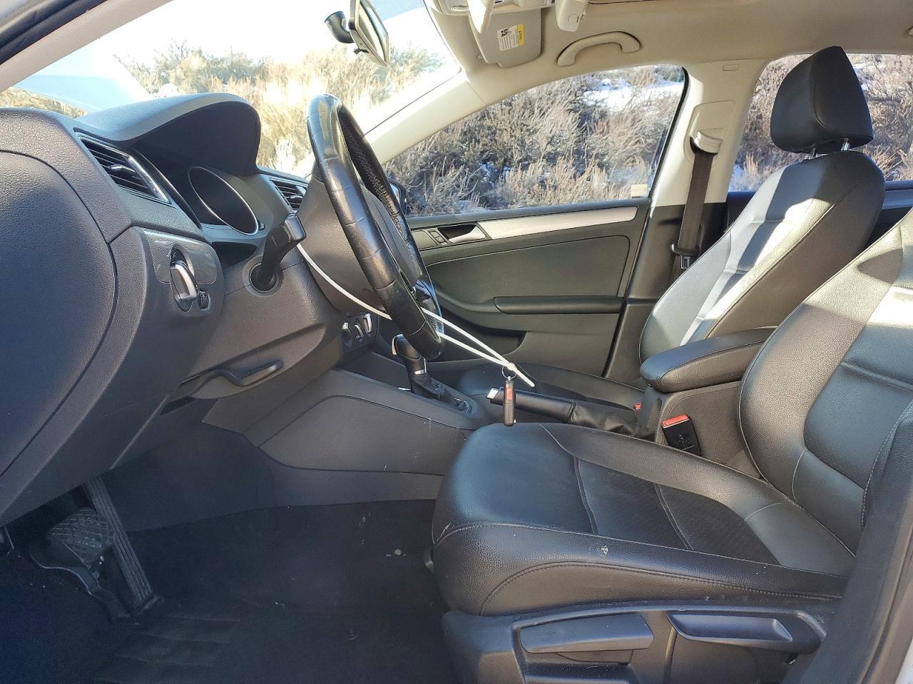 2017 Volkswagen Jetta Se - Image 7