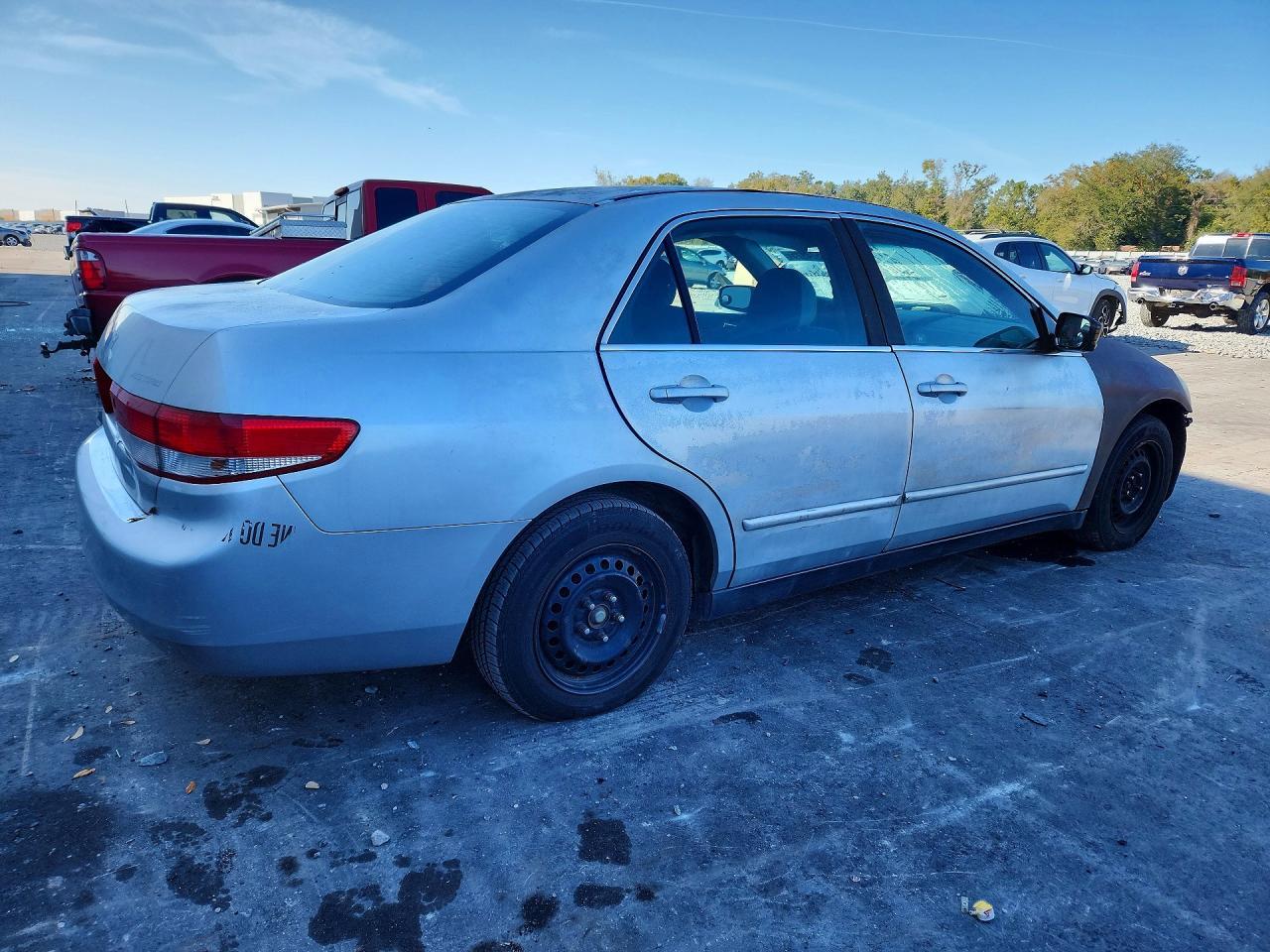 2004 Honda Accord Dx - Image 3
