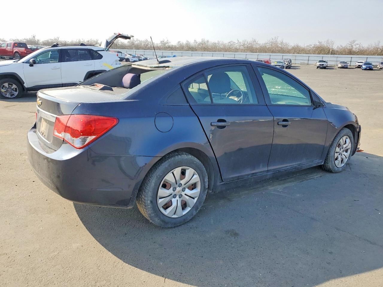 2016 Chevrolet Cruze Limited Ls - Image 3