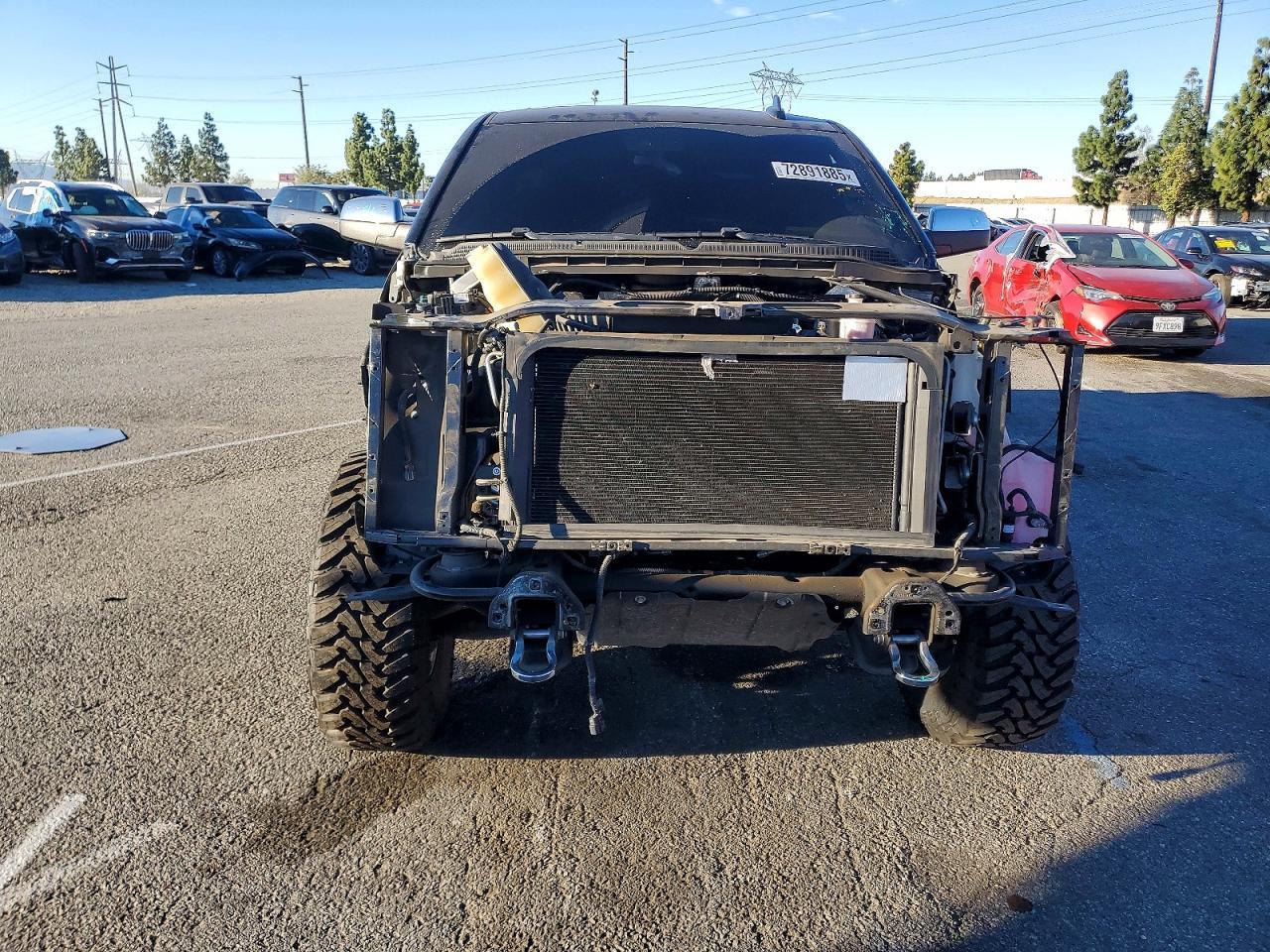 2018 GMC Sierra K1500 Denali - Image 5