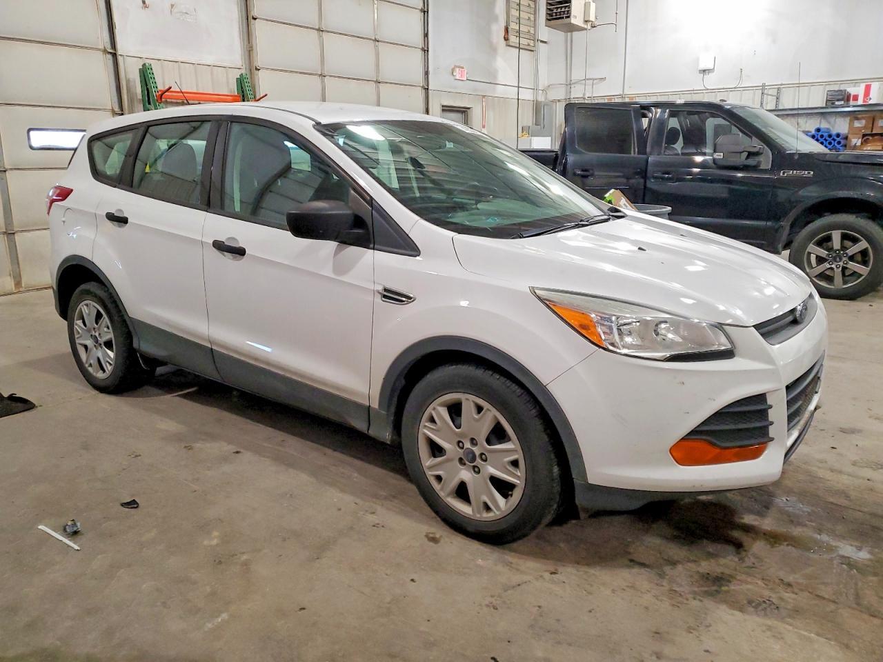 2014 Ford Escape S - Image 4