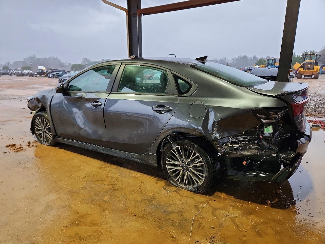 2024 Kia Forte Gt Line - Фото 2