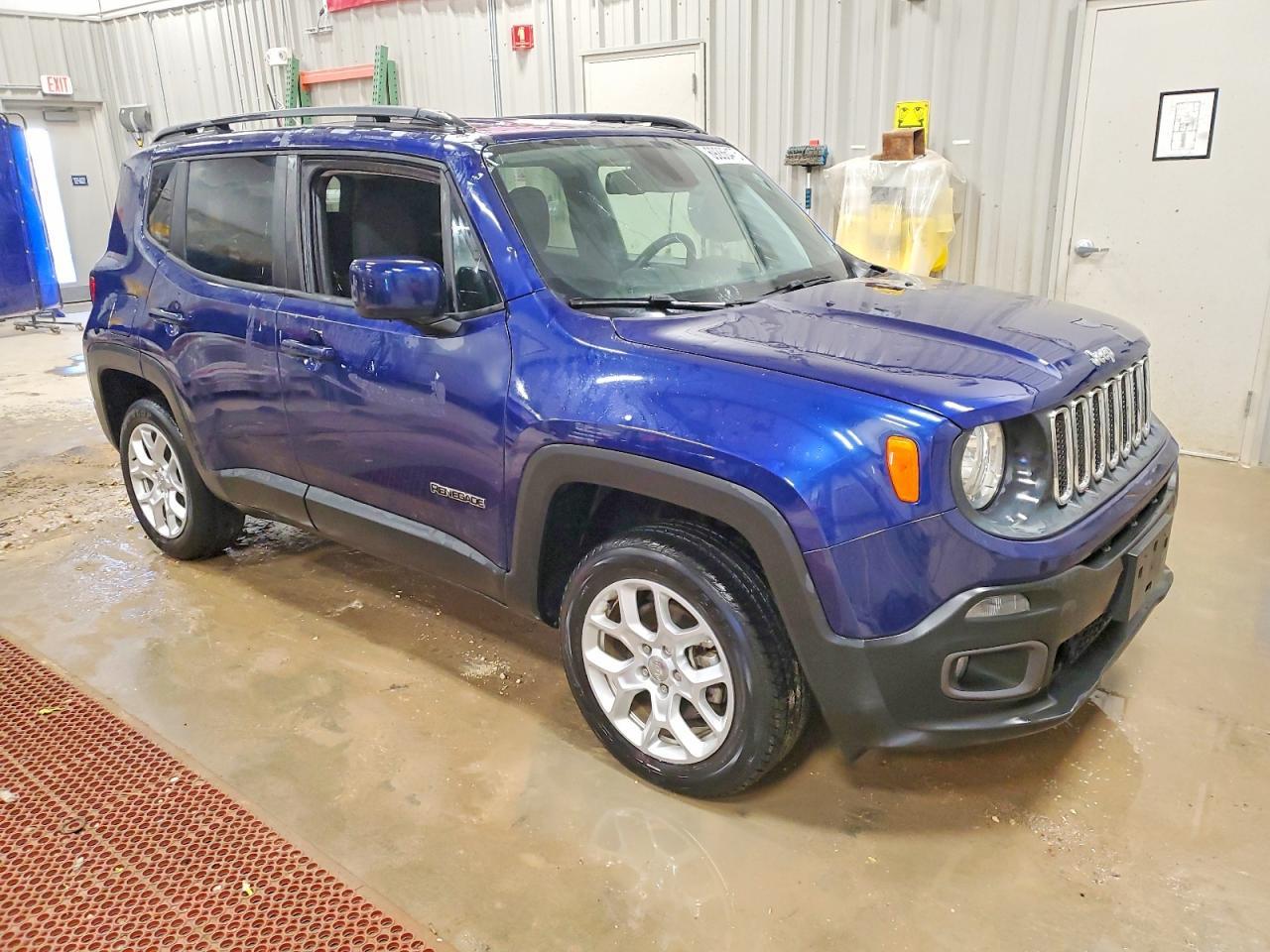 2018 Jeep Renegade Latitude - Image 4