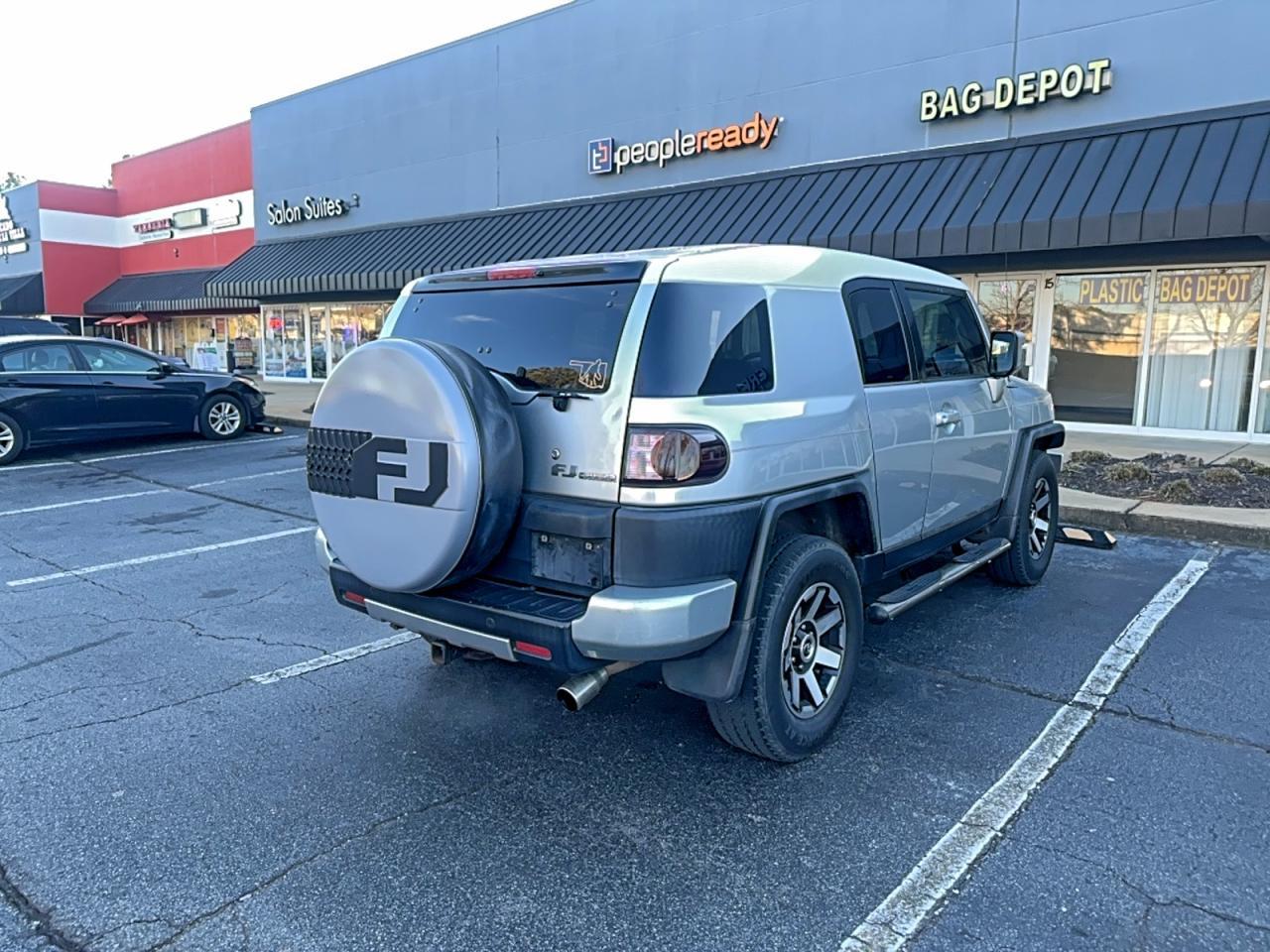 2007 Toyota Fj Cruiser - Image 4
