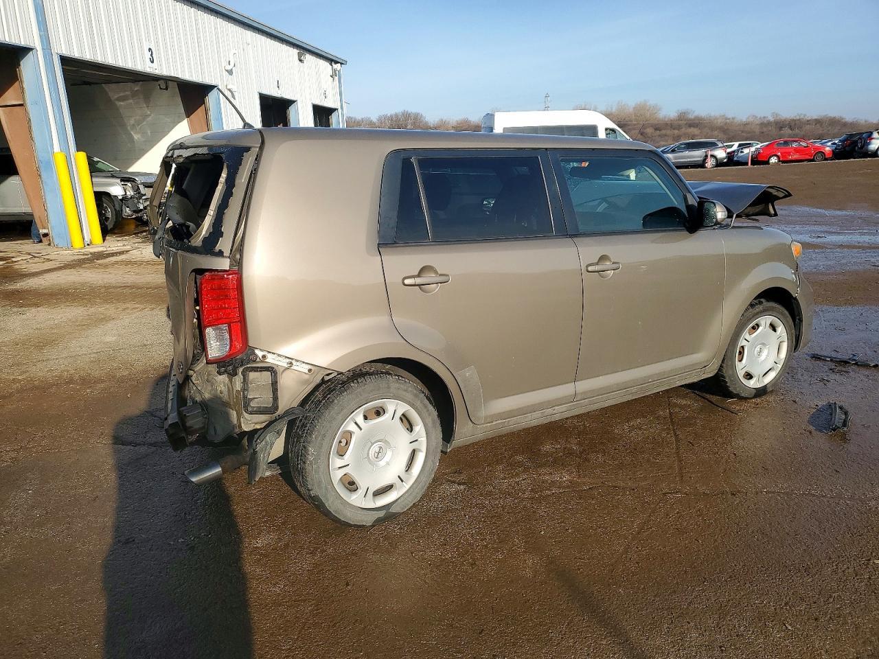 2012 Scion Xb Base - Фото 3