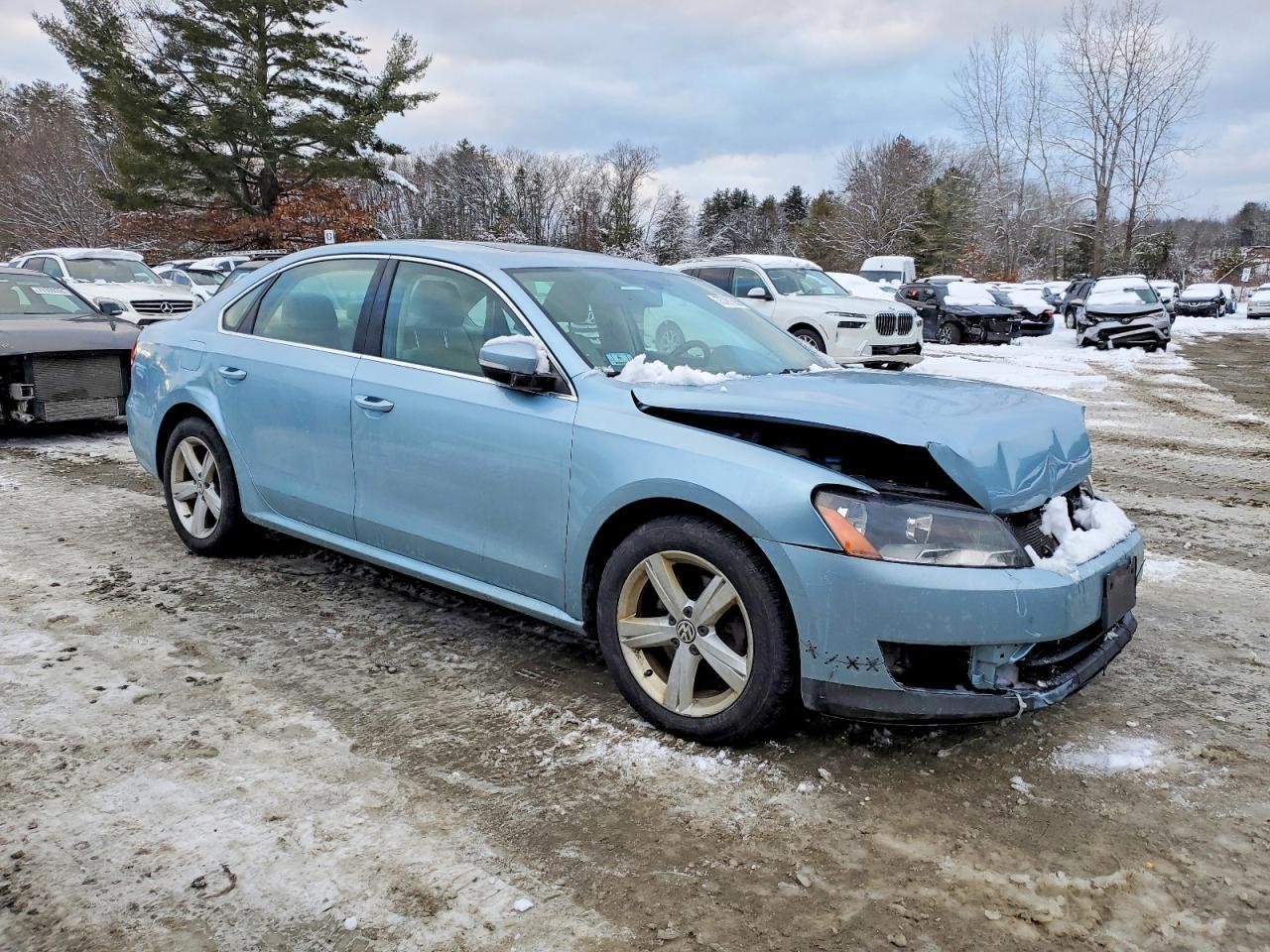 2013 Volkswagen Passat Se - Image 4