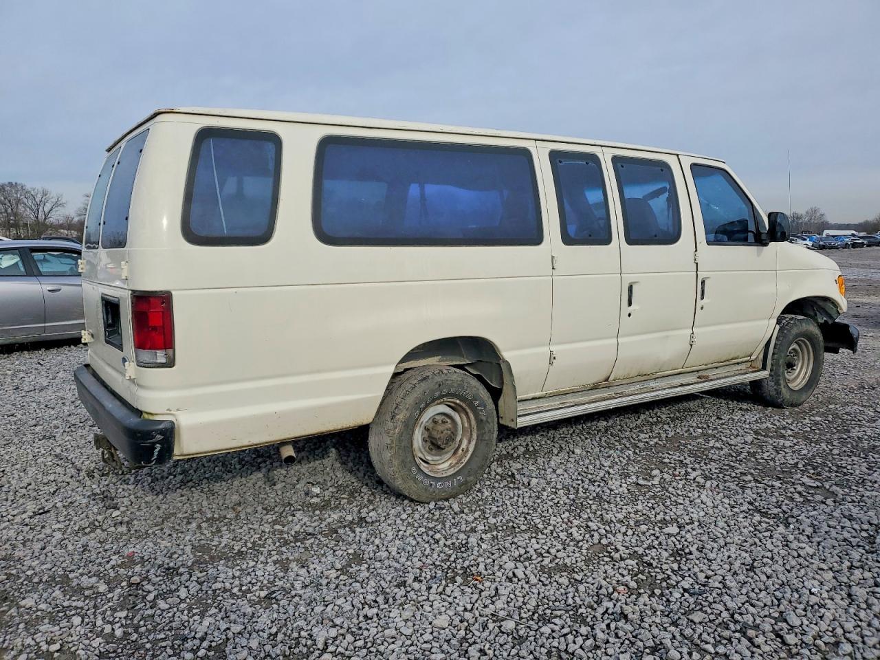 1997 Ford Econoline E350 Super Duty - Фото 3