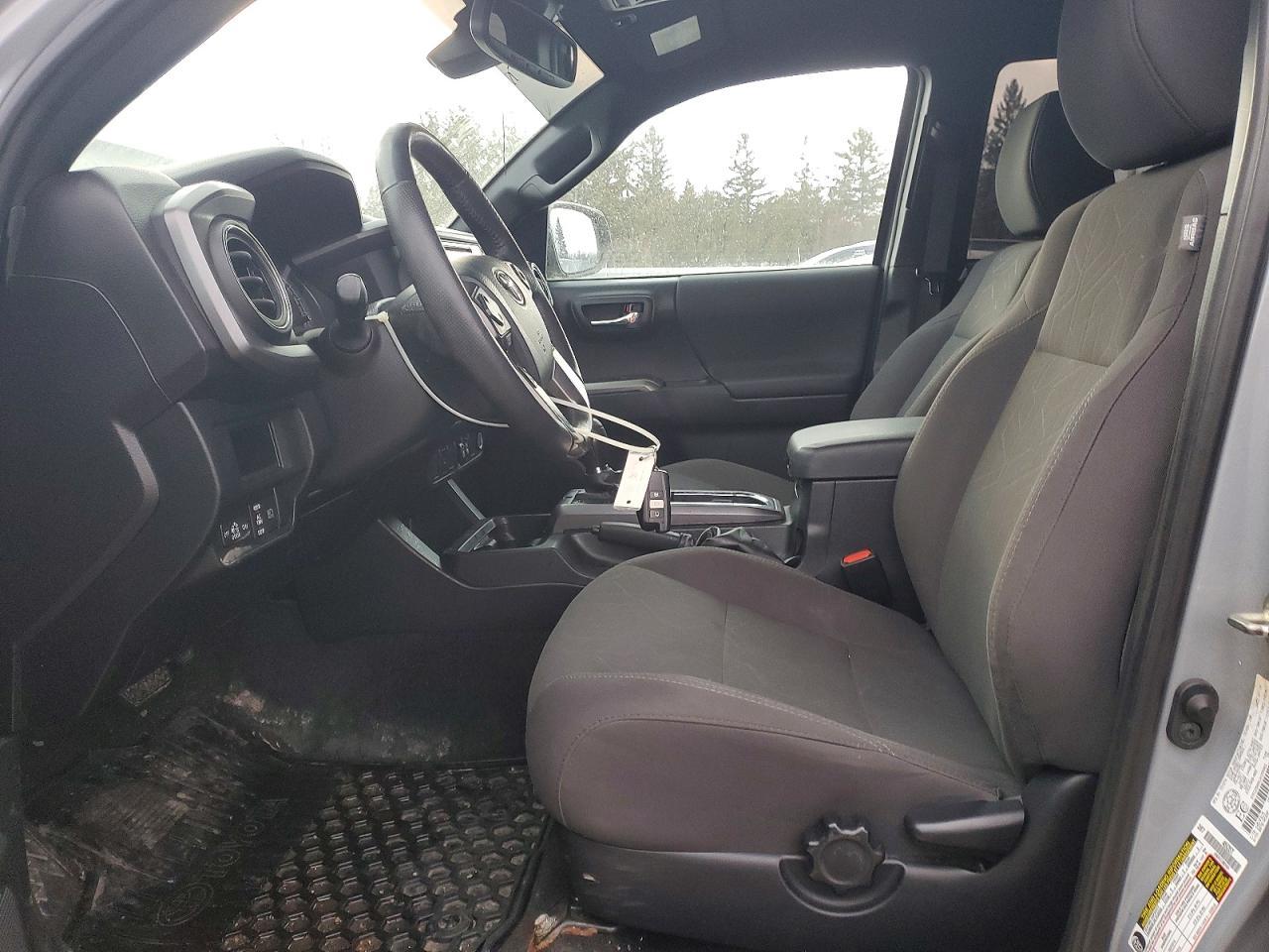 2018 Toyota Tacoma Double Cab - Image 7