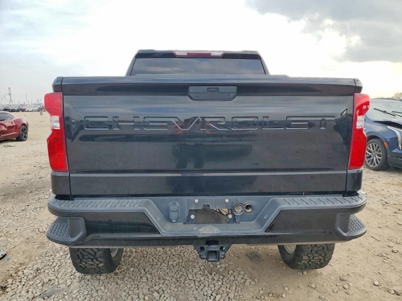 2020 Chevrolet Silverado C1500 Custom - Фото 6
