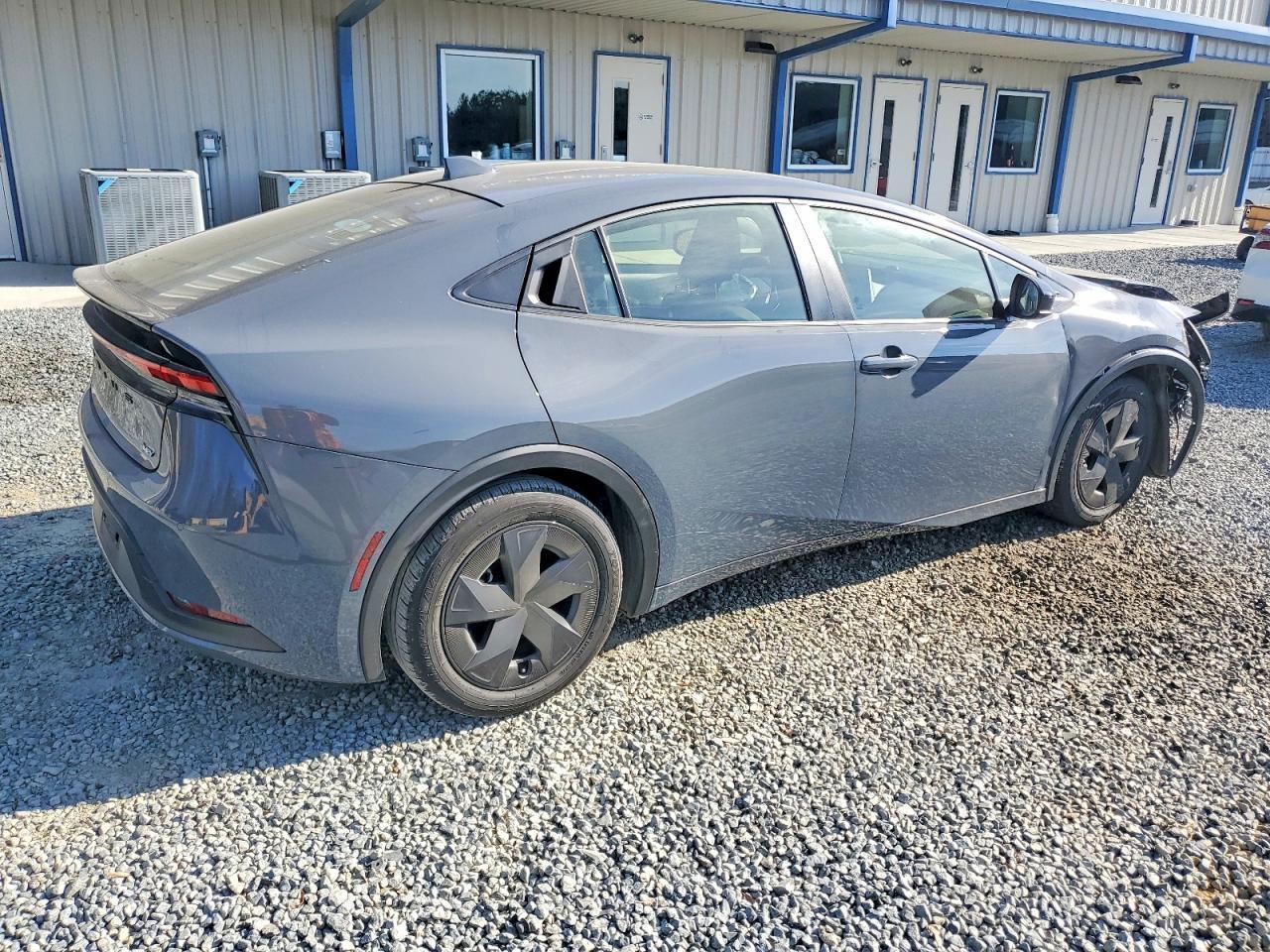 2025 Toyota Prius Le - Фото 3