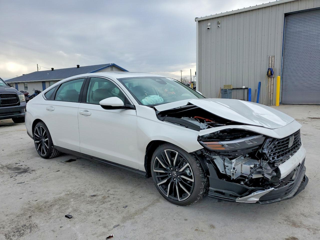 2025 Honda Accord Touring Hybrid - Фото 4