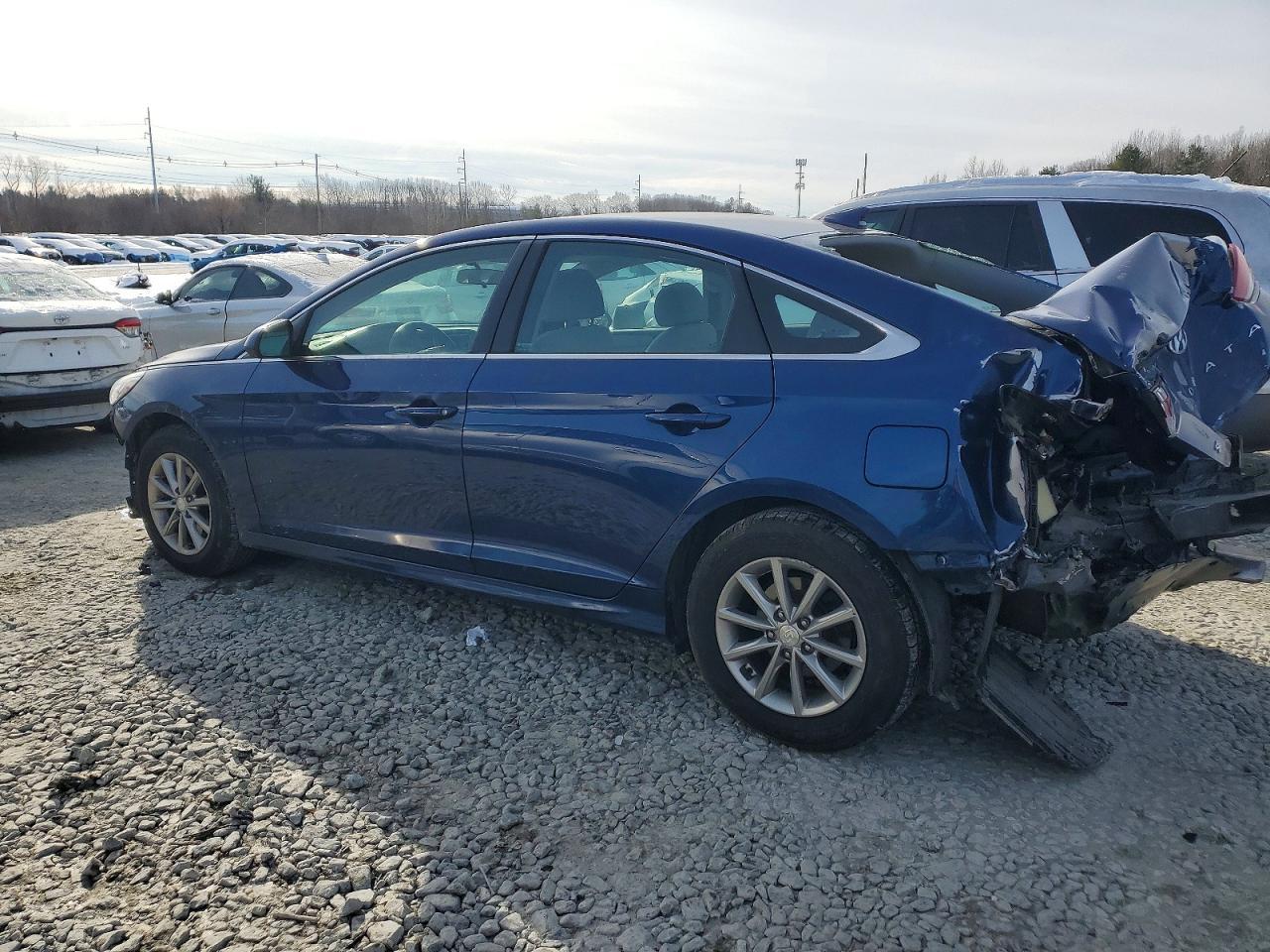 2018 Hyundai Sonata Se - Фото 2