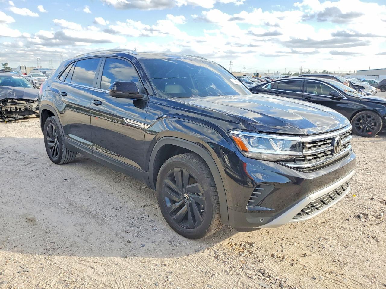 2023 Volkswagen Atlas Cross Sport Se - Фото 4