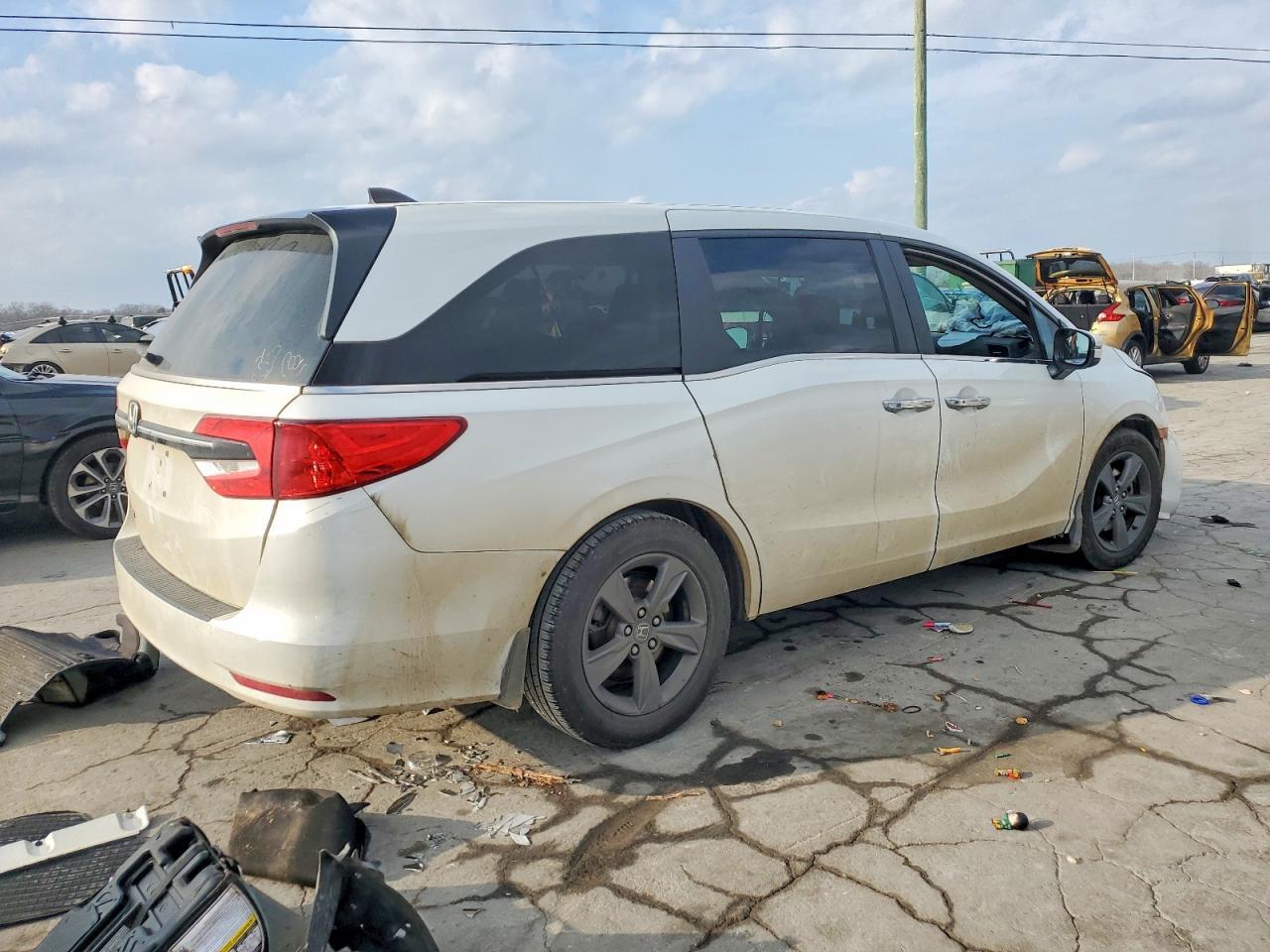 2021 Honda Odyssey Ex - Фото 3